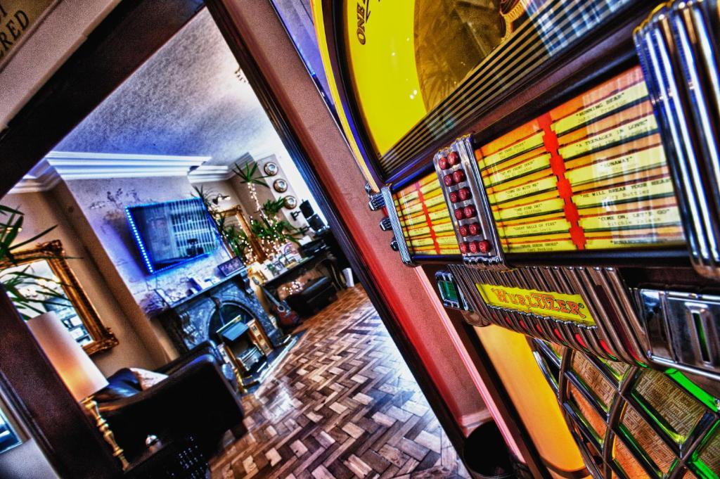 The Caribbean Hotel ดอนคาสเตอร์ ภายนอก รูปภาพ